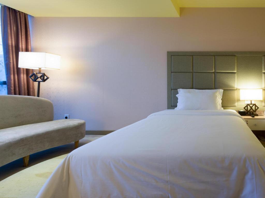 Boke Boutique Hotel Shenzhen Longgang Zewnętrze zdjęcie